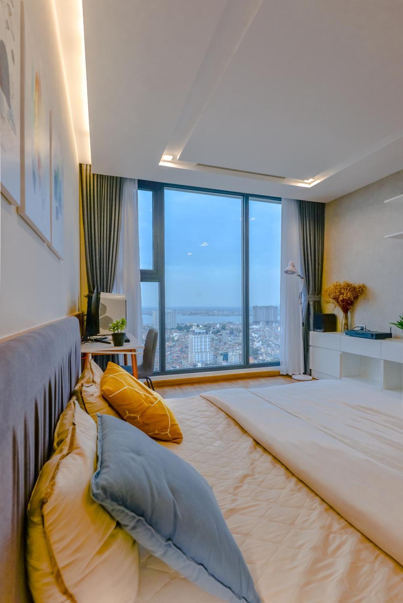 Luxury Serviced Apartment Vinhomes Metropolis Premium Hanoi Exterior foto